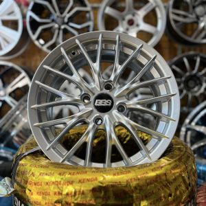 رینگ BBS بی‌ بی‌ اس گوزنی 2025 سایز 15/108 نقره‌ای