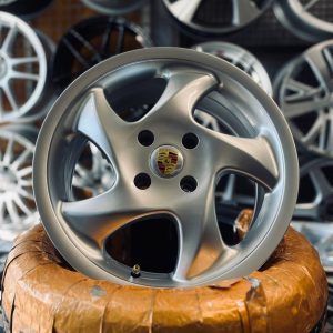 رینگ Porsche پورش دیزاین پژویی سایز 16 نقره‌ای